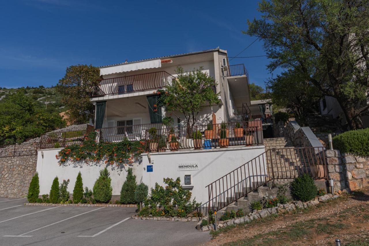 Apartmens Mendula Appartement Senj  Buitenkant foto