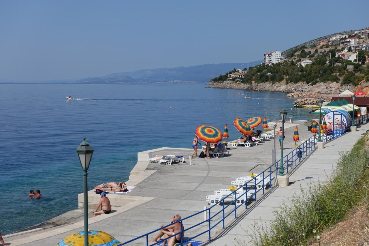 Apartmens Mendula Appartement Senj  Buitenkant foto